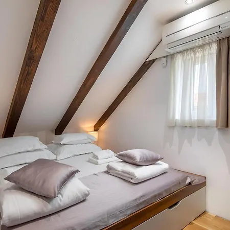 Appartamento D - Beautiful In The Heart Of